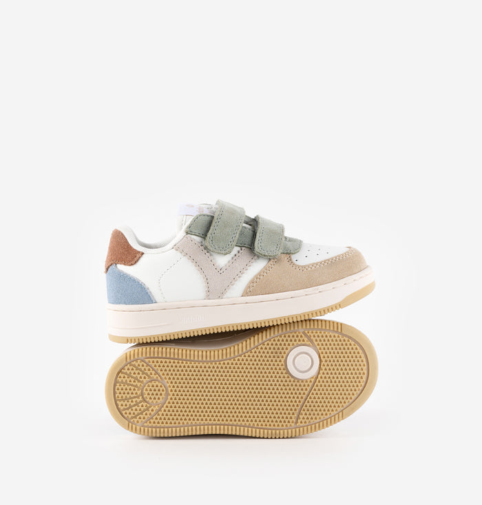 Victoria - sneakers arena