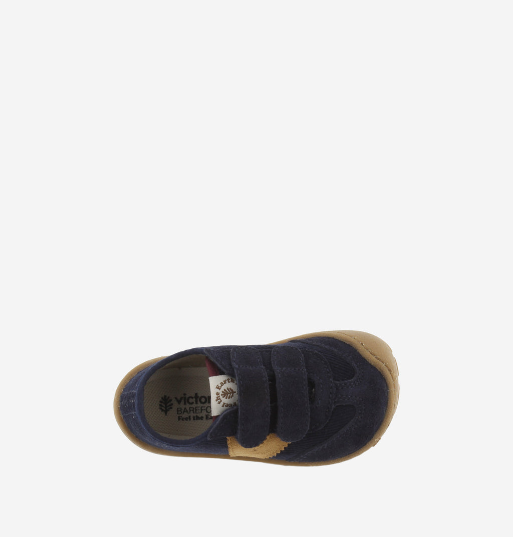 Victoria - sneakers barefoot