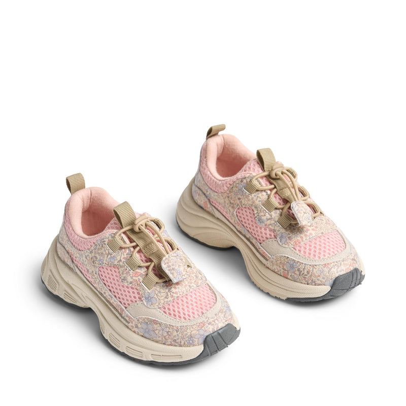 Wheat - sneakers flowers