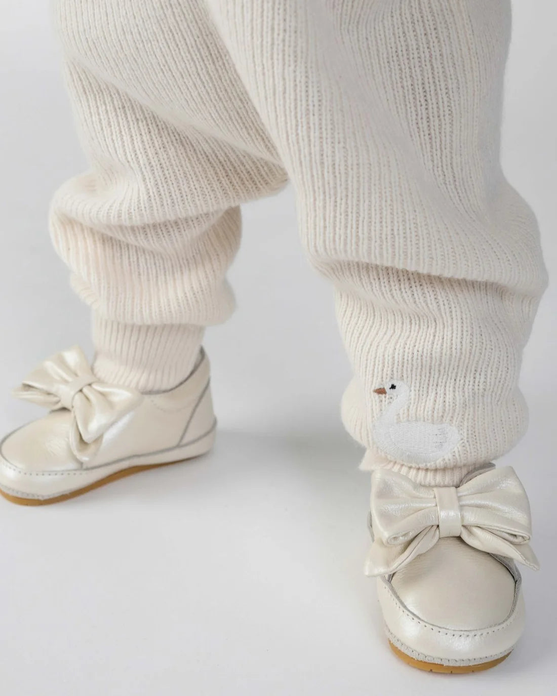 Donsje - pantalone swan