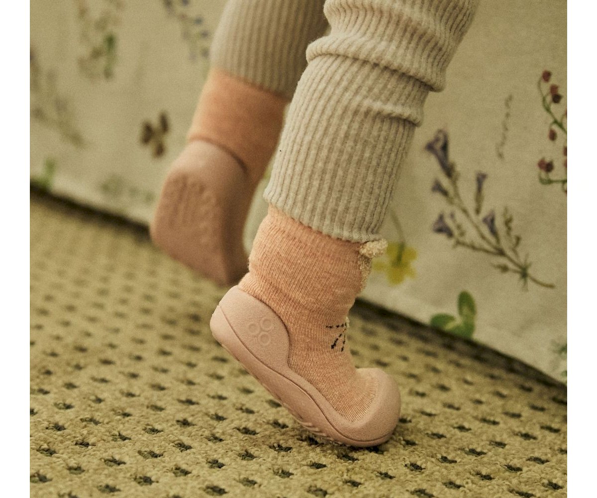 Attipas - rabbit pink